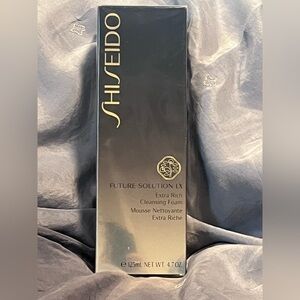 SHISEIDO Future Solution LX Extra Rich Cleansing Foam - NEW SEALED BOX 125mL